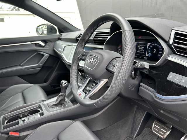アウディ Ｑ３ SB 35TDIクワトロ Sライン 道東・釧路十勝 2021(令3)年 4.6万km 白 ワンオーナー車/ベーシックパッケージ/　・シートヒーター(前席)/　・パワーシート(前席)/　・オートマチックテールゲート/アシスタンスパッケージ/　・アダプティブクルーズアシスト/　・ハイビームアシスト/バーチャルコックピット/純正メモリナビ/TV/BT/USB/社外ドライブレコーダー(前後)/360°カメラ/パドルシフト/純正19インチAW/LEDヘッドライト/オートライト/リアフォグライト/純正フロアマット/ETC2.0