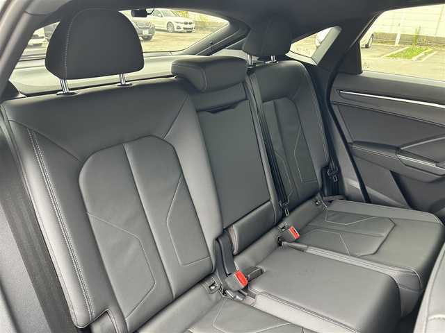 アウディ Ｑ３ SB 35TDIクワトロ Sライン 道東・釧路十勝 2021(令3)年 4.6万km 白 ワンオーナー車/ベーシックパッケージ/　・シートヒーター(前席)/　・パワーシート(前席)/　・オートマチックテールゲート/アシスタンスパッケージ/　・アダプティブクルーズアシスト/　・ハイビームアシスト/バーチャルコックピット/純正メモリナビ/TV/BT/USB/社外ドライブレコーダー(前後)/360°カメラ/パドルシフト/純正19インチAW/LEDヘッドライト/オートライト/リアフォグライト/純正フロアマット/ETC2.0