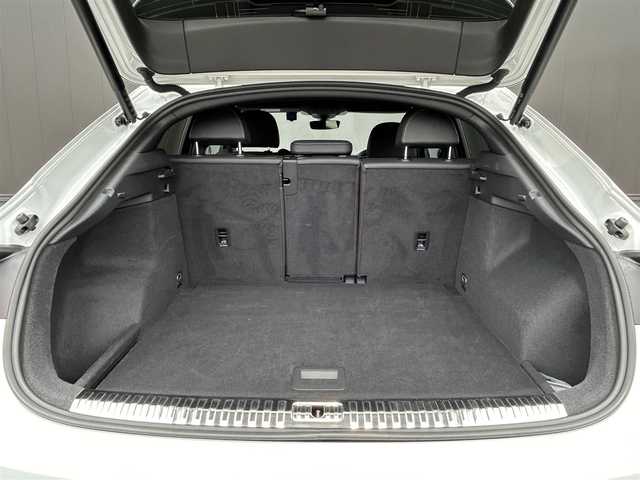アウディ Ｑ３ SB 35TDIクワトロ Sライン 道東・釧路十勝 2021(令3)年 4.6万km 白 ワンオーナー車/ベーシックパッケージ/　・シートヒーター(前席)/　・パワーシート(前席)/　・オートマチックテールゲート/アシスタンスパッケージ/　・アダプティブクルーズアシスト/　・ハイビームアシスト/バーチャルコックピット/純正メモリナビ/TV/BT/USB/社外ドライブレコーダー(前後)/360°カメラ/パドルシフト/純正19インチAW/LEDヘッドライト/オートライト/リアフォグライト/純正フロアマット/ETC2.0