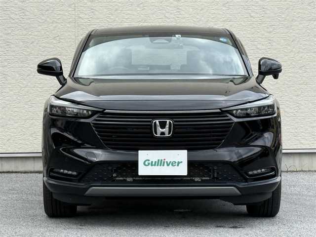 ホンダ ヴェゼル G 滋賀県 2022(令4)年 1.9万km クリスタルブラックパール Carrozzeriaメモリナビ/フルセグテレビ（走行中視聴可能）/バックカメラ/アイドリングストップ/ウィンカーミラー/クルーズコントロール/プッシュスタート/ETC/ライトイレベライザー/ステアリングスイッチ/ECON/ホンダセンシング/AM/FM/CD/DVD/HDMI/SD/USB/Bluetooth