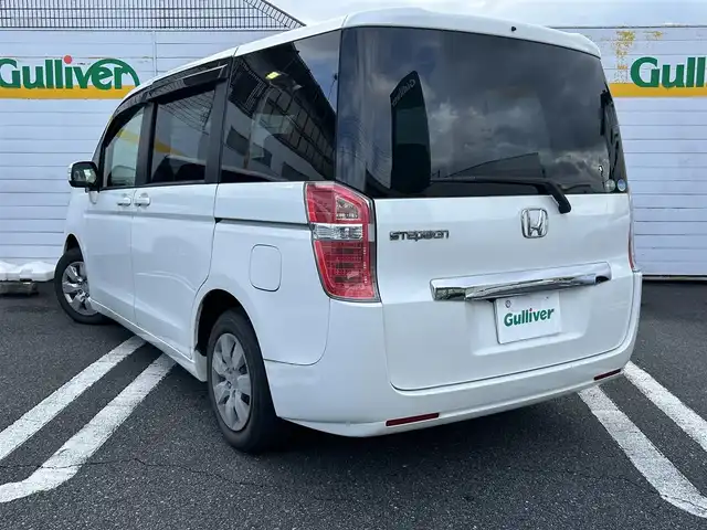 ホンダ ステップワゴン G 埼玉県 2012(平24)年 6.7万km ホワイトオーキッドパール 登録走行距離66580km/ワンセグテレビ/バックカメラ/アイドリングストップ/ドアバイザー/両側スライドドア/ETC/ABS/横滑り防止/ベンチシート/メモリナビ