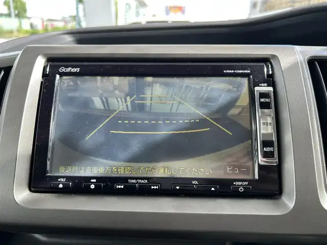 ホンダ ステップワゴン G 埼玉県 2012(平24)年 6.7万km ホワイトオーキッドパール 登録走行距離66580km/ワンセグテレビ/バックカメラ/アイドリングストップ/ドアバイザー/両側スライドドア/ETC/ABS/横滑り防止/ベンチシート/メモリナビ