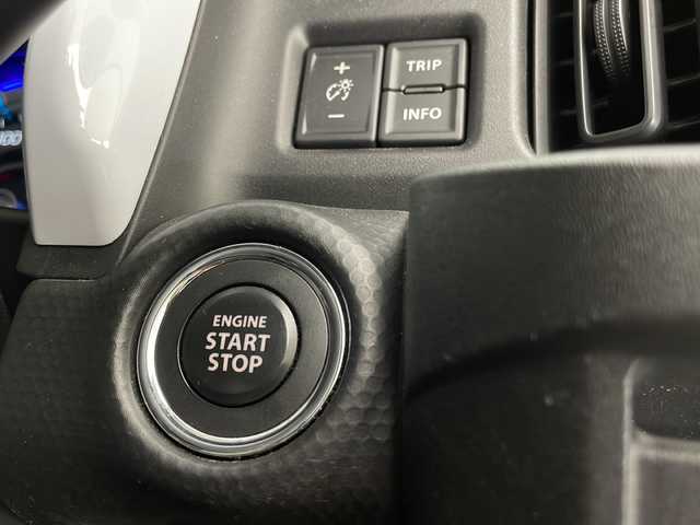 スズキ ハスラー HYBRID G 宮崎県 2020(令2)年 4.3万km シフォンアイボリーM ワンオーナー/SUZUKI Safety Support/〇デュアルカメラブレーキサポート/〇後退時ブレーキサポート/〇誤発進抑制機能（前方・後方）/〇車線逸脱警報機能/〇車線逸脱抑制機能/〇ふらつき警報機能/〇標識認識機能/〇オートハイビーム/〇先行車発進お知らせ機能/〇コーナーセンサー/純正8インチSDナビ/フルセグTV/CD/DVD/Bluetooth/全方位モニター/シートヒーター/ナビ一体型ドライブレコーダー/ビルトインETC/純正ゴムマット/アイドリングストップ/スマートキー×２/保証書/取扱説明書