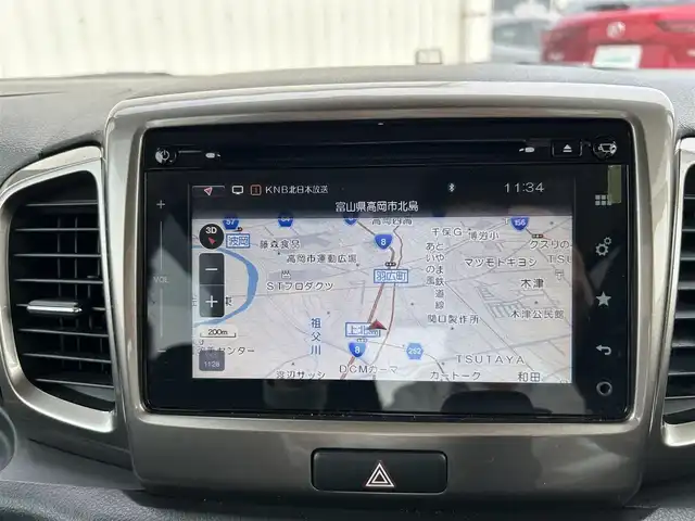 スズキ スペーシア カスタム Z 富山県 2017(平29)年 6.1万km フェニックスレッドパール/ブルーイッシュブラックパール 純正ナビ/フルセグTV/バックカメラ/左サイドカメラ/全方位カメラ/純正14インチAW/シートヒーター（D席）/ドライブレコーダー/Bluetooth/USB端子/ETC/アイドリングストップ/ウィンカーミラー/LEDフォグランプ/スマートキー/プッシュスタート/両側パワースライドドア/スペアキー/サイドシルスポイラー/リアエアロバンパー/ステアリングスイッチ/ドアバイザー/フロントエアロバンパー/サイドシルスポイラー/リアスポイラー/リアエアロバンパー/ボックス付アームレスト