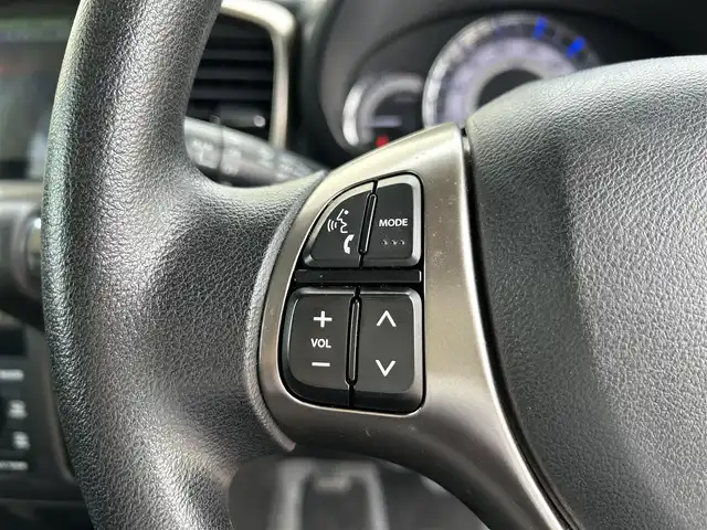スズキ スペーシア カスタム Z 富山県 2017(平29)年 6.1万km フェニックスレッドパール/ブルーイッシュブラックパール 純正ナビ/フルセグTV/バックカメラ/左サイドカメラ/全方位カメラ/純正14インチAW/シートヒーター（D席）/ドライブレコーダー/Bluetooth/USB端子/ETC/アイドリングストップ/ウィンカーミラー/LEDフォグランプ/スマートキー/プッシュスタート/両側パワースライドドア/スペアキー/サイドシルスポイラー/リアエアロバンパー/ステアリングスイッチ/ドアバイザー/フロントエアロバンパー/サイドシルスポイラー/リアスポイラー/リアエアロバンパー/ボックス付アームレスト