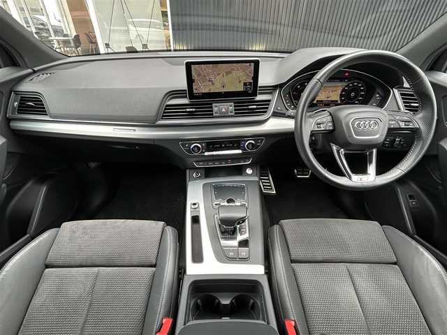 アウディ Ｑ５ 40TDIクワトロ 福岡県 2019(令1)年 2.9万km 紺 アダプティブクルーズコントロール/ブラインドスポットモニター/レーンキープアシスト/バーチャルコックピット/マトリクスLEDライト/オートハイビーム/ハーフレザーシート/全席シートヒーター/純正ナビ/フルセグTV/全方位カメラ/Bluetooth/パワーバックドア/オートワイパー　/前後ドライブレコーダー/純正19インチアルミホイール/ETC2.0/取扱説明書/保証書/スペアキー×1
