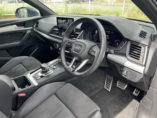 アウディ Ｑ５ 40TDIクワトロ 福岡県 2019(令1)年 2.9万km 紺 アダプティブクルーズコントロール/ブラインドスポットモニター/レーンキープアシスト/バーチャルコックピット/マトリクスLEDライト/オートハイビーム/ハーフレザーシート/全席シートヒーター/純正ナビ/フルセグTV/全方位カメラ/Bluetooth/パワーバックドア/オートワイパー　/前後ドライブレコーダー/純正19インチアルミホイール/ETC2.0/取扱説明書/保証書/スペアキー×1