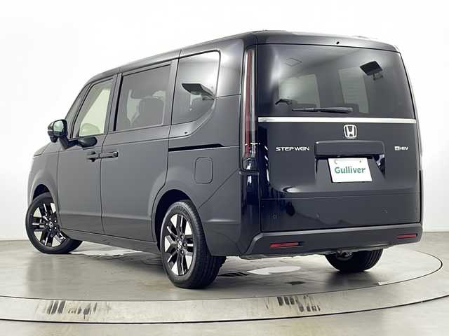 ホンダ ステップワゴン eHEV エアー EX 埼玉県 2025(令7)年 0.1千km 黒 登録済未使用車/11.4インチナビHonda CONNECTナビ/バックカメラ/オットマン/BSM/純正アルミホイール/衝突軽減システム/電動リアゲート/レーダークルーズコントロール/ブレーキホールド