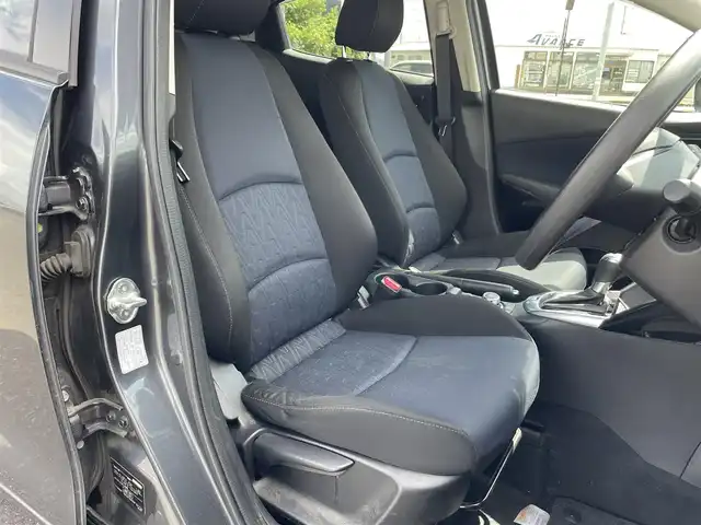 マツダ デミオ 13S 茨城県 2014(平26)年 11.2万km メテオグレーマイカ 純正ナビ/【FM・TV・BT・CD・DVD・USB】/バックカメラ/ドライブレコーダー全方のみ/アイドリングストップ/プッシュスタート/スペアキー1本/横滑り防止装置/ステアリングスイッチ/フロアマット純正/ETC