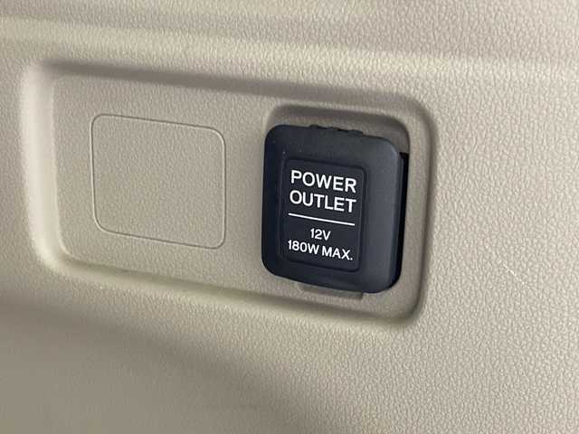 ホンダ Ｎ ＢＯＸ ＋ G Lパッケージ 愛媛県 2017(平29)年 5万km プレミアムホワイトパールⅡ 純正ナビ/ワンセグ／ＣＤ／ＵＳＢ/バックカメラ/ＥＴＣ/片側パワースライドドア/福祉車両/車いす仕様車/スマートキー