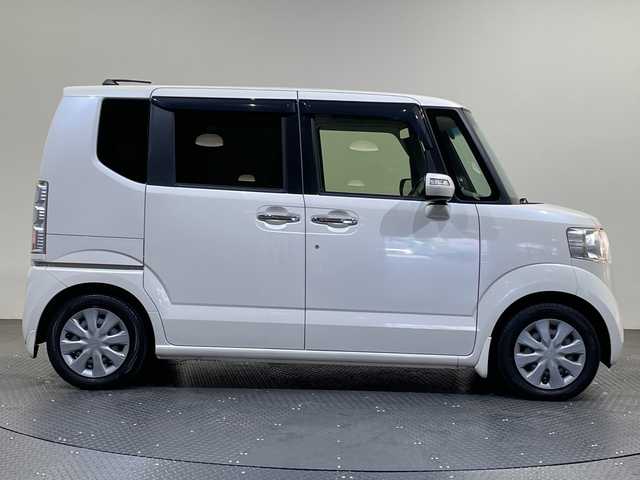 ホンダ Ｎ ＢＯＸ ＋ G Lパッケージ 愛媛県 2017(平29)年 5万km プレミアムホワイトパールⅡ 純正ナビ/ワンセグ／ＣＤ／ＵＳＢ/バックカメラ/ＥＴＣ/片側パワースライドドア/福祉車両/車いす仕様車/スマートキー