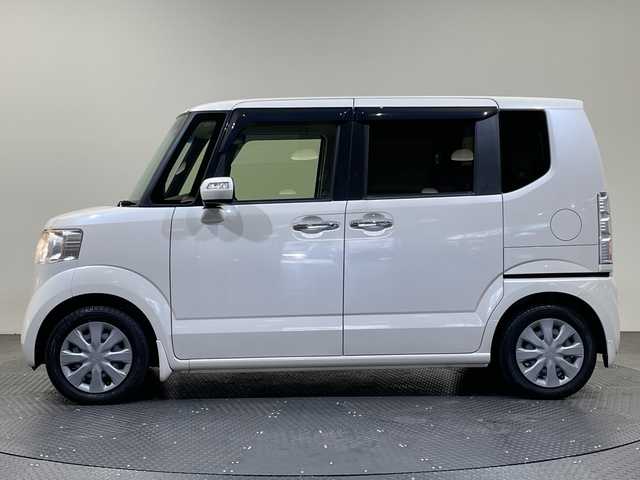ホンダ Ｎ ＢＯＸ ＋ G Lパッケージ 愛媛県 2017(平29)年 5万km プレミアムホワイトパールⅡ 純正ナビ/ワンセグ／ＣＤ／ＵＳＢ/バックカメラ/ＥＴＣ/片側パワースライドドア/福祉車両/車いす仕様車/スマートキー