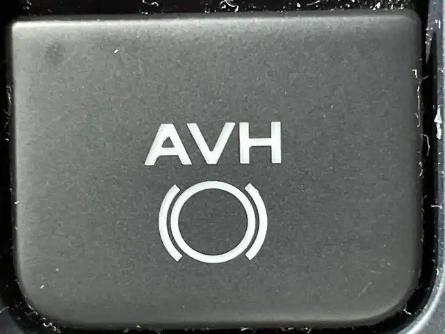 スバル フォレスター X－ブレイク 広島県 2020(令2)年 5.1万km クリスタルブラックシリカ 社外ナビ（DVD/Bluetooth/フルセグTV）/サイド/バックカメラ/ハーフレザーシート/パワーシート/シートヒーター/ステアリングヒーター/アイサイト/・プリクラッシュブレーキ/・レーンキープアシスト/・レーダークルーズコントロール/・誤発進抑制機能/ルーフレール/パドルシフト/LEDヘッドランプ/フロントフォグランプ/ETC/ドライブレコーダー