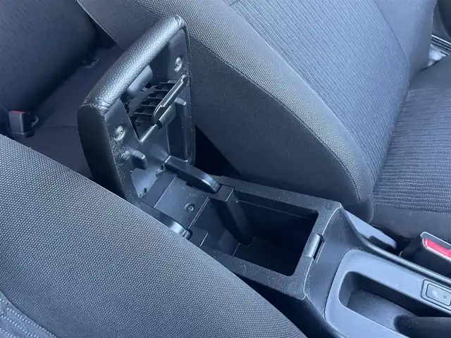 スズキ バレーノ XS 群馬県 2019(平31)年 6.8万km ミッドナイトブラックP Pioneerディスプレイオーディオ/（FM/AM/Bluetooth/CD/DVD/USB//Apple CarPlay/ Android Auto）/レーダーブレーキサポートII/アダプティブクルーズコントロール/Wエアバッグ/プッシュスタート/スマートキー/AAC/D+N席シートヒーター/ステアリングスイッチ/革巻きステアリング/インターバルタイマー調整式間欠ワイパー/電格ウインカーミラー/ヘッドライトレベライザー/オートライト/フォグランプ/HIDヘッドライト/ドアバイザー/純正16インチアルミホイール/純正フロアマット/前方ドラレコ/純正ETC/フットイルミネーション/社外スタッドレスタイヤ付きホイール4本車載/取扱説明書/スペアキー×1