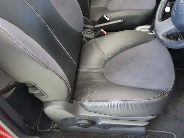 日産 マイクラ Ｃ＋Ｃ 静岡県 2007(平19)年 10.5万km ワインＭ マーチマイクラコンバーチブル/電動オープン/スタイリッシュガラスルーフ/自店管理ユーザー買取車両/車検令和9年5月まで/禁煙車/HIDヘッドライト/純正CDチューナー/ETC/革巻きステアリング/フロントフォグランプ/社外16インチアルミ/イモビライザー/保証書