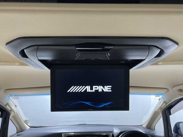 トヨタ ヴェルファイア ハイブリット X サイドリフトアップ 神奈川県 2018(平30)年 6.8万km バーニングブラッククリスタルシャインガラスフレーク ウェルキャブ車サイドリフトアップシート車【脱着タイプ電動式】/リア電動ウインチリフト/4WD/社外8型メモリーナビゲーション【AVIC-RL802】/社外アルパイン12型フリップダウンモニター【RXH12X-L】/フルセグ　CD DVD　iPod　Bluetooth　MSVSD　AUX　USB　HDMI/両側電動スライドドア/セーフティセンス/レーダークルーズコントロール/プリクラッシュセーフティ/ロードサインアシスト/オートマチックハイビーム/先行車発進お知らせ/前後ソナー/革巻きステアリング/EV/DRIVEMODE/社外前方ドライブレコーダー/純正ビルトインETC/電動パーキングブレーキ/オートブレーキホールド/プッシュスタート/スマートキー/2眼LEDヘッドランプ/オートライト/LEDフロントフォグランプ/純正17インチアルミホイール/純正リアスポイラー/　　　