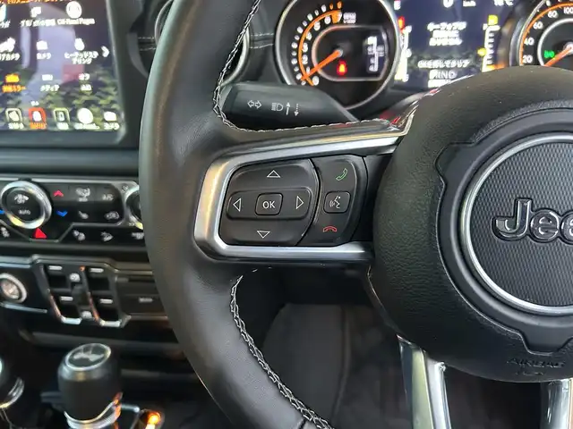 クライスラー・ジープ ジープ ラングラー アンリミテッド サハラ 石川県 2020(令2)年 5.8万km 白 黒革シート/シートヒーター/衝突軽減ブレーキ/アダプティブクルーズコントロール/ブラインドスポットモニター/純正ナビ/フルセグTV/AppleCarPlay/バックカメラ/クリアランスソナー/LEDヘッドライト/ALPINEサウンド