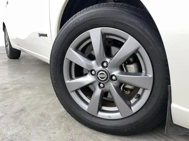 日産 ノート e－パワー メダリスト Bアロー 福島県 2019(平31)年 3.7万km ブリリアントホワイトパール/スーパーブラック 2トーン 衝突軽減/・踏み間違い防止/・ハイビームアシスト/・車線逸脱警報/・ふらつき警報/・標識認識/・クリアランスソナー/純正7インチナビ/・フルセグ/TV/BT/SD/USB/CD/DVD/FM/AM/バックカメラ/・全方位カメラ/追従走行付きクルーズコントロール/LEDオートライト/・フォグライト/ハーフレザー/純正アルミホイール付きサマータイヤ/ETC/ドラレコ/純正フロアマット/ウィンカーミラー/・オートミラー/デジタルインナーミラー/プッシュスタート/・スマートキー/・スペアキー