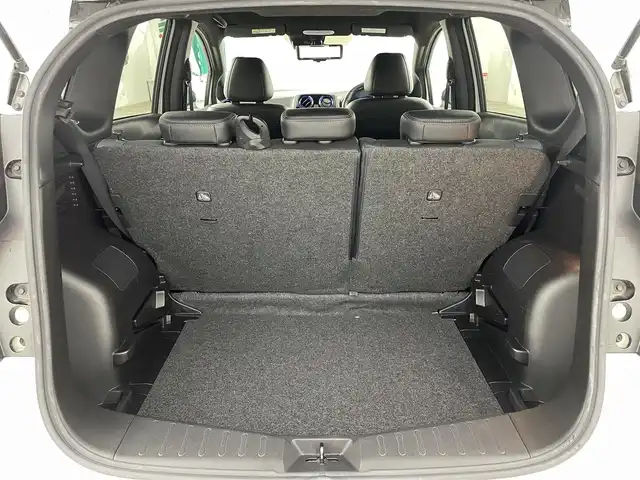 日産 ノート e－パワー メダリスト Bアロー 福島県 2019(平31)年 3.7万km ブリリアントホワイトパール/スーパーブラック 2トーン 衝突軽減/・踏み間違い防止/・ハイビームアシスト/・車線逸脱警報/・ふらつき警報/・標識認識/・クリアランスソナー/純正7インチナビ/・フルセグ/TV/BT/SD/USB/CD/DVD/FM/AM/バックカメラ/・全方位カメラ/追従走行付きクルーズコントロール/LEDオートライト/・フォグライト/ハーフレザー/純正アルミホイール付きサマータイヤ/ETC/ドラレコ/純正フロアマット/ウィンカーミラー/・オートミラー/デジタルインナーミラー/プッシュスタート/・スマートキー/・スペアキー