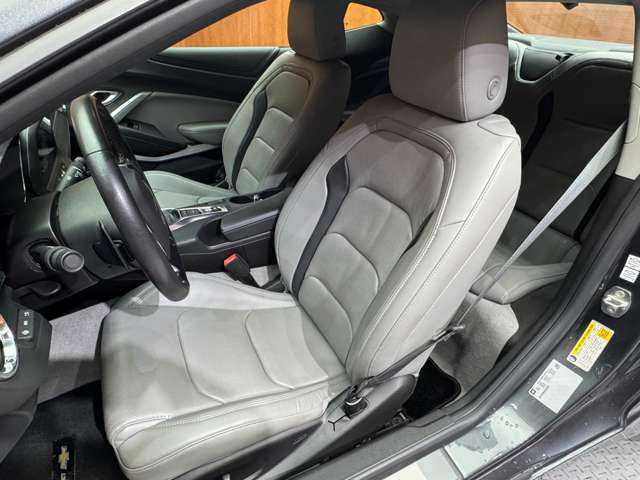 シボレー カマロ LT RS 千葉県 2018(平30)年 3万km グレーＭ クルーズコントロール　/HUD　/本革シート　/BOSEサウンド　/CarPlay/Bカメラ　/Bluetooth接続　/電動シート　/シートヒーター　/ベンチレーション　/ステアリングヒーター　/純正20インチAW　/BSM　/LKA　/ETC