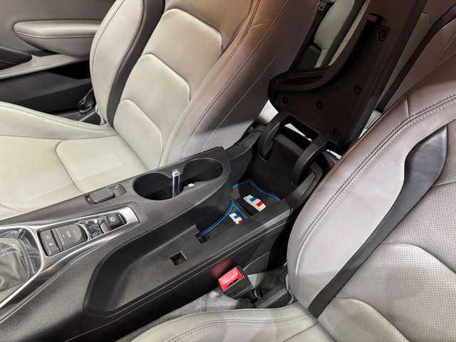 シボレー カマロ LT RS 千葉県 2018(平30)年 3万km グレーＭ クルーズコントロール　/HUD　/本革シート　/BOSEサウンド　/CarPlay/Bカメラ　/Bluetooth接続　/電動シート　/シートヒーター　/ベンチレーション　/ステアリングヒーター　/純正20インチAW　/BSM　/LKA　/ETC