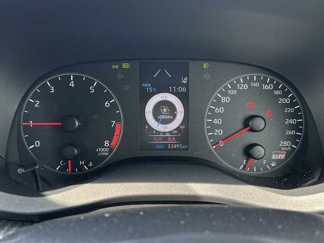 トヨタ ＧＲヤリス RZ ハイパフォーマンス 秋田県 2021(令3)年 3.4万km プラチナホワイトパールマイカ 登録時走行距離33495km/４WD/純正HDDナビ/Bluetooth/社外メーター/バックカメラ/フルセグTV/ETC2.0/クルーズコントロール/ディスプレイオーディオ/前後コーナーセンサー/横滑り防止装置/盗難防止装置/レーンキープアシスト/衝突被害軽減システム/純正AW/フロントリア社外タワーバー/社外エアクリーナ/格納ウィンカーミラー/LEDヘッドライト/フォグランプ