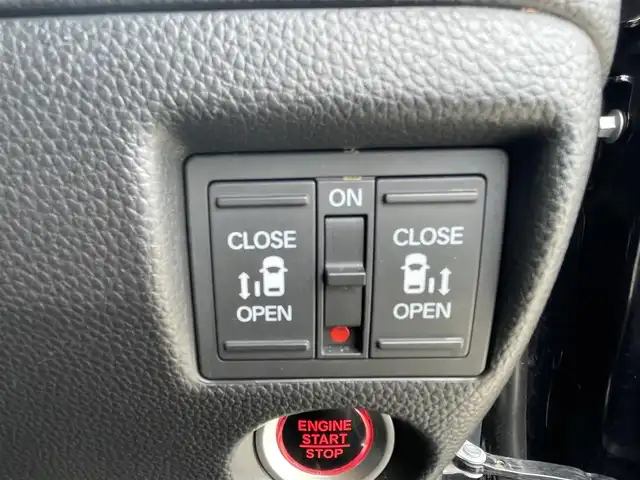 ホンダ Ｎ ＢＯＸ カスタム G L ターボ ホンダセンシング 熊本県 2018(平30)年 10.5万km プレミアムベルベットパープル・パール (株)IDOMが運営する【じしゃロン熊本店】の自社ローン専用車両になりますこちらは現金またはオートローンご利用時の価格です。自社ローンご希望の方は別途その旨お申付け下さい/純正ナビ（ＣＤ　ＤＶＤ　ＢＴ）　/バックカメラ　/両側パワースライドドア　/ホンダセンシング/ドライブレコーダー　/ビルトインＥＴＣ　/追従型クルーズコントローラー　/パドルシフト　/Ｗ＋サイドエアバッグ　/カーテンエアバッグ