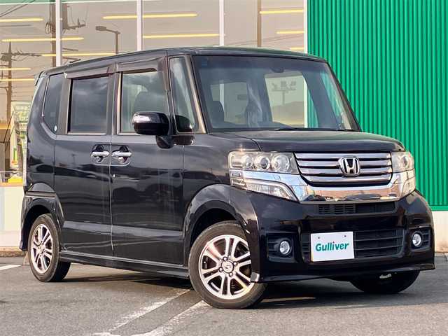 ホンダ Ｎ ＢＯＸ カスタム G SSパッケージ 静岡県 2015(平27)年 6.5万km プレミアムゴールドパープルパール エンジンスタートボタン/パワーステアリング/パワーウィンドウ/保証書/取扱説明書/アイドリングストップ/スマートキー/スペアキー１本/オートエアコン/ETC/SDナビ（CD/ワンセグ）/ベンチシート/フロアマット/両側パワースライドドア/純正アルミホイール/ABS/横滑り防止装置/盗難防止装置/オートライト/W+サイドエアバック/衝突軽減システム/カーテンエアバック