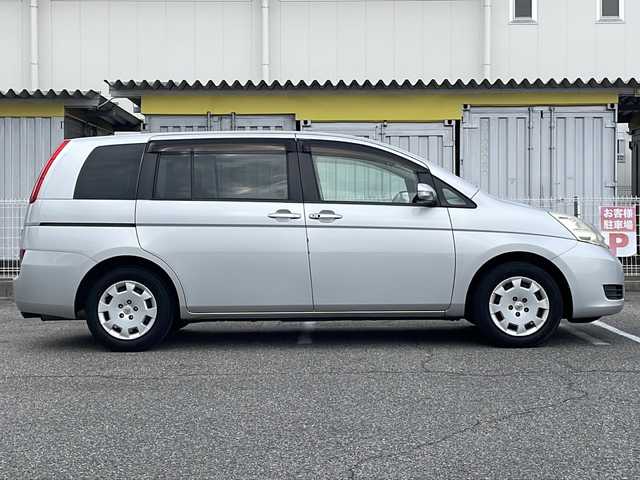 トヨタ アイシス L Gエディション 愛知県 2010(平22)年 8.5万km シルバーM /純正SDナビ//NSCN-W60//ワンセグ/AM/FM/AUX//ビルトインETC//片側パワースライドドア//純正ハロゲンライト//純正フロアマット//純正ドアバイザー//光軸上下調整ダイヤル//ステアスイッチ//電格ミラー//プッシュスタート//ISOFIX//ダブルエアバック//スマートキー//スペアキー1本//取扱説明書//ナビ説明書//保証書//記録簿(R5)