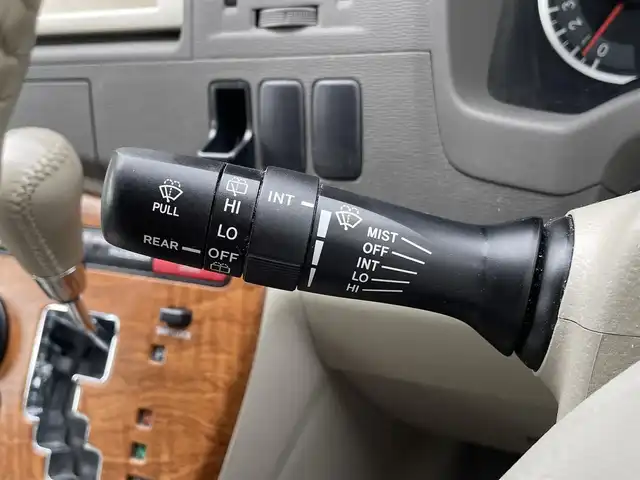 トヨタ アイシス L Gエディション 愛知県 2010(平22)年 8.5万km シルバーM /純正SDナビ//NSCN-W60//ワンセグ/AM/FM/AUX//ビルトインETC//片側パワースライドドア//純正ハロゲンライト//純正フロアマット//純正ドアバイザー//光軸上下調整ダイヤル//ステアスイッチ//電格ミラー//プッシュスタート//ISOFIX//ダブルエアバック//スマートキー//スペアキー1本//取扱説明書//ナビ説明書//保証書//記録簿(R5)