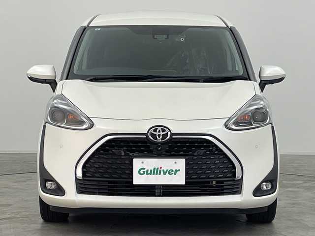 トヨタ シエンタ G クエロ 群馬県 2021(令3)年 2.6万km ホワイトパールクリスタルシャイン 純正9型ナビ/フルセグTV/Bluetooth接続/パノラミックビューモニター/トヨタセーフティセンス/衝突被害軽減ブレーキ/車線逸脱警報機能/オートマチックハイビーム/ステアリングスイッチ/両側電動スライドドア/ワンオーナー/シートヒーター/ステアリングヒーター/クリアランスソナー/スマートキー/プッシュスタート/LEDヘッドライト/LEDフォグライト/本革巻きステアリング
