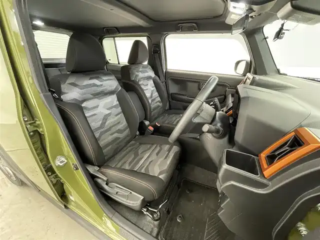 ダイハツ タフト G ターボ 滋賀県 2020(令2)年 1万km フォレストカーキメタリック 純正7インチディスプレイオーディオ/【CD/DVD/USB/iPod/AUX】/バックカメラ/衝突軽減ブレーキ/追従クルーズコントロール/クリアランスソナー/ガラスルーフ/LEDヘッドライト/オートライト/オートマチックハイビーム/前後ドライブレコーダー/ETC/D/Nシートヒーター/電動パーキングブレーキ/オートブレーキホールド/純正フロアマット/ドアバイザー/プッシュスタート/スマートキー/ステアリングリモコン