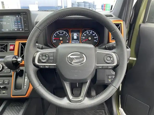 ダイハツ タフト G ターボ 滋賀県 2020(令2)年 1万km フォレストカーキメタリック 純正7インチディスプレイオーディオ/【CD/DVD/USB/iPod/AUX】/バックカメラ/衝突軽減ブレーキ/追従クルーズコントロール/クリアランスソナー/ガラスルーフ/LEDヘッドライト/オートライト/オートマチックハイビーム/前後ドライブレコーダー/ETC/D/Nシートヒーター/電動パーキングブレーキ/オートブレーキホールド/純正フロアマット/ドアバイザー/プッシュスタート/スマートキー/ステアリングリモコン