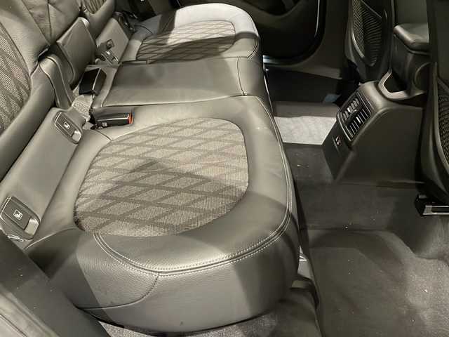 ＢＭＷ Ｘ１ xDrive 18d xライン 新潟県 2018(平30)年 4.4万km ミネラルホワイト DSC／ダイナミック・スタビリティ・コントロール/クルーズコントロール/PDC／パーク・ディスタンス・コントロール/パーキング・アシスト/シートヒーター/インテリジェントセーフティ/純正HDDナビ/(DVD/Bluetooth/USB)/バックカメラ/ミラー一体型ETC/ダウンヒルアシスト/純正18インチアルミホイール/LEDオートライト/シルバールーフレール/電格調整ミラー/ヒルクライムアシスト/横滑り防止機能/W/サイド/カーテンエアバッグ/ABS/スタッドレスタイヤ（純正ホイール）