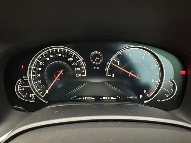 ＢＭＷ ７４０Ｌd xDrive Mスポーツ 石川県 2017(平29)年 7.2万km 黒 4WD/純正HDDナビ/　Bluetooth・AM/FM・CD・DVD・USB・AUX/フルセグTV/全方位カメラ/リアエンターテイメント/ヘッドアップディスプレイ/全席パワーシート/全席メモリーシート/アダプティブクルーズコントロール/アンチロック・ブレーキ・システム/衝突被害軽減システム/横滑り防止装置/前後コーナーセンサー/レーンキープアシスト/盗難防止装置/パーキングアシスト/アイドリングストップ/エアバッグ（W+サイド）/カーテンエアバッグ/純正アルミホイール/スマートキー