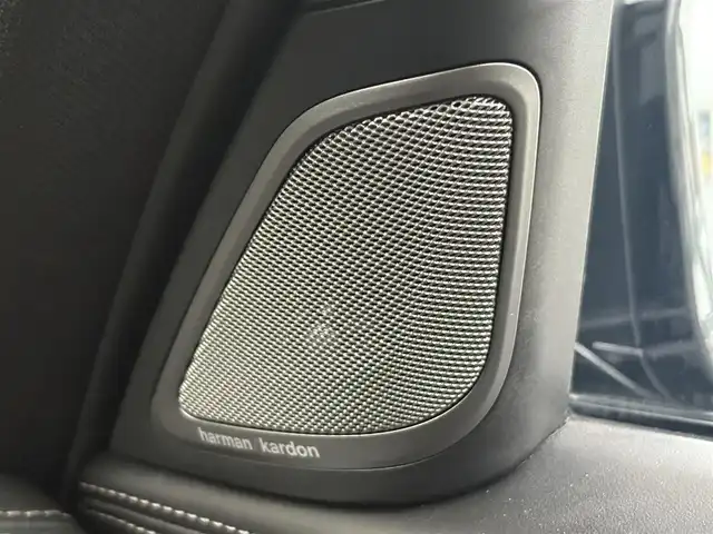 ＢＭＷ ７４０Ｌd xDrive Mスポーツ 石川県 2017(平29)年 7.2万km 黒 4WD/純正HDDナビ/　Bluetooth・AM/FM・CD・DVD・USB・AUX/フルセグTV/全方位カメラ/リアエンターテイメント/ヘッドアップディスプレイ/全席パワーシート/全席メモリーシート/アダプティブクルーズコントロール/アンチロック・ブレーキ・システム/衝突被害軽減システム/横滑り防止装置/前後コーナーセンサー/レーンキープアシスト/盗難防止装置/パーキングアシスト/アイドリングストップ/エアバッグ（W+サイド）/カーテンエアバッグ/純正アルミホイール/スマートキー