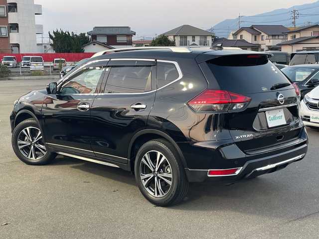 日産 エクストレイル 20Xi レザーエディション 山口県 2020(令2)年 2.9万km ダイヤモンドブラック プロパイロット　/レーダークルーズコントロール　/全席シートヒーター　/レザーシート/純正ナビ【ＭＭ５１９－Ｄ】/　（Ｂｌｕｅｔｏｏｔｈ・フルセグＴＶ・ＣＤ・ＤＶＤ・Ｂｌｕ－ｒａｙ）/ヒーテッドドアミラー/デジタルインナーミラー/全方位モニター・バックカメラ/ビルトインETC/ルーフレール/運転席・助手席パワーシート/電動リアゲート/前後ドライブレコーダー/LEDライト/オートライト/スペアキー1本/スマートキー/プッシュスタート/純正フロアマット/保証書/取扱説明書