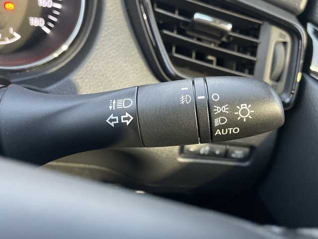 日産 エクストレイル 20Xi レザーエディション 山口県 2020(令2)年 2.9万km ダイヤモンドブラック プロパイロット　/レーダークルーズコントロール　/全席シートヒーター　/レザーシート/純正ナビ【ＭＭ５１９－Ｄ】/　（Ｂｌｕｅｔｏｏｔｈ・フルセグＴＶ・ＣＤ・ＤＶＤ・Ｂｌｕ－ｒａｙ）/ヒーテッドドアミラー/デジタルインナーミラー/全方位モニター・バックカメラ/ビルトインETC/ルーフレール/運転席・助手席パワーシート/電動リアゲート/前後ドライブレコーダー/LEDライト/オートライト/スペアキー1本/スマートキー/プッシュスタート/純正フロアマット/保証書/取扱説明書