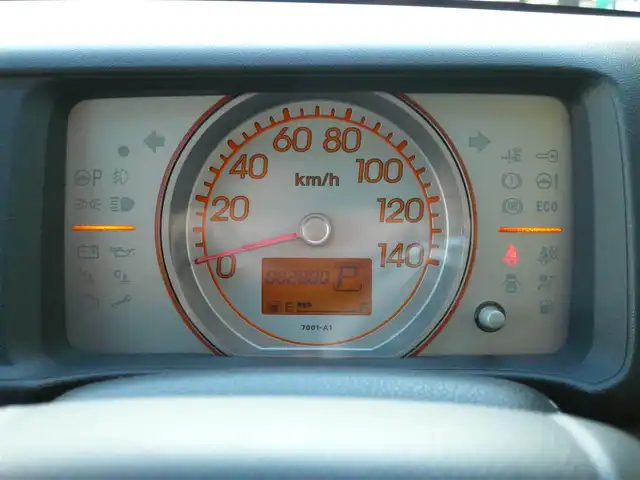 ホンダ ライフ C 静岡県 2012(平24)年 8.3万km ベルベットマルーンメタリック 社外メモリーナビ/（AVIC-MRZ05）/テレビ・CD/オールテレーンタイヤ/ライトレベライザー/LEDランプ/フロアマット/キーレス/ETC/新車保証書/取扱説明書