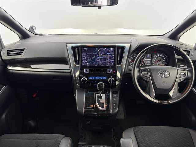 トヨタ アルファード S Aパッケージ タイプブラック 愛知県 2018(平30)年 4万km ブラック トヨタセーフティセンス/　・プリクラッシュセーフティ/　・レーンキープアシスト/　・アダプティブクルーズコントロール/ワンオーナー/サンルーフ/アルパインＢＩＧＸ１１型ナビ/　（ＢＴ／フルセグＴＶ／ＣＤ／ＤＶＤ）/アルパインフリップダウンモニター/バックカメラ/前後純正ドラレコ/ビルトインＥＴＣ/パワーバックドア/両側パワースライドドア/純正１８インチＡＷ/スタッドレス付ＡＷ車載