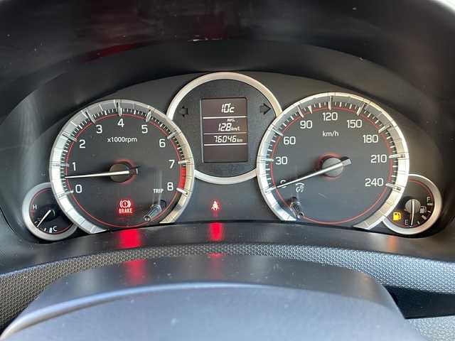 スズキ スイフト スポーツ 静岡県 2015(平27)年 7.6万km スーパーブラックパール /社外ナビ/地デジTV//社外CD/DVD/Bluetooth//バックカメラ//ディスチャージ//純正17インチAW//クルーズコントロール//ETC//オートライト//スマートキー