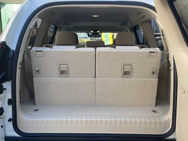 トヨタ ランドクルーザー プラド TX 愛知県 2021(令3)年 4.9万km ホワイトパールクリスタルシャイン ベージュ内装/ルーフレール/社外SDナビ/フルセグTV・CD・DVD・Bluetooth・USB・AM・FM/バックカメラ/プリクラッシュセーフティ/レーダークルーズコントロール/LDA/クリアランスソナー/2.0ビルトインETC/純正17インチアルミホイール/LEDヘッドライト/オートハイビーム/ヘッドライトウォッシャー/スマートキー/プッシュスタート/純正フロアマット/保証書/取扱説明書/スペアスマートキー