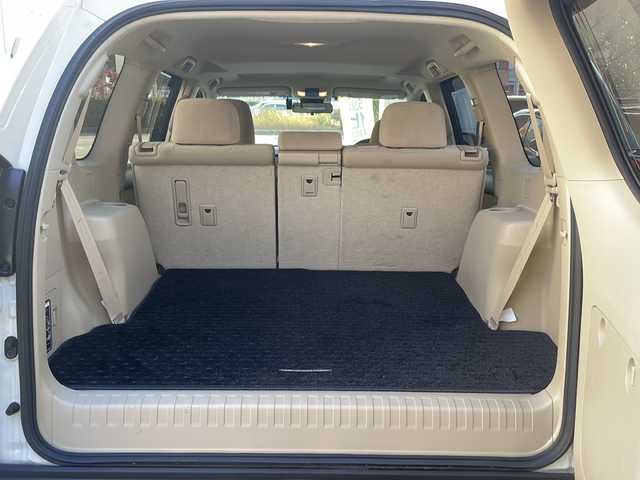 トヨタ ランドクルーザー プラド TX 愛知県 2021(令3)年 4.9万km ホワイトパールクリスタルシャイン ベージュ内装/ルーフレール/社外SDナビ/フルセグTV・CD・DVD・Bluetooth・USB・AM・FM/バックカメラ/プリクラッシュセーフティ/レーダークルーズコントロール/LDA/クリアランスソナー/2.0ビルトインETC/純正17インチアルミホイール/LEDヘッドライト/オートハイビーム/ヘッドライトウォッシャー/スマートキー/プッシュスタート/純正フロアマット/保証書/取扱説明書/スペアスマートキー