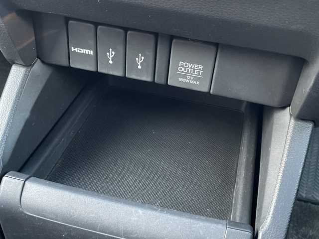 ホンダ オデッセイ 神奈川県 2014(平26)年 9.2万km プレミアムヴィーナスブラックP 純正ナビ（ワンセグ/Bluetooth/CD/DVD/USB/HDMI）/両側パワースライドドア/クルーズコントロール/バックカメラ/ビルドインETC/LEDヘッドライト　/フォグライト　/オートライト　/電動格納ミラー　/プッシュスタート/スマートキー/純正アルミホイール/純正フロアマット/ABS/横滑り防止装置