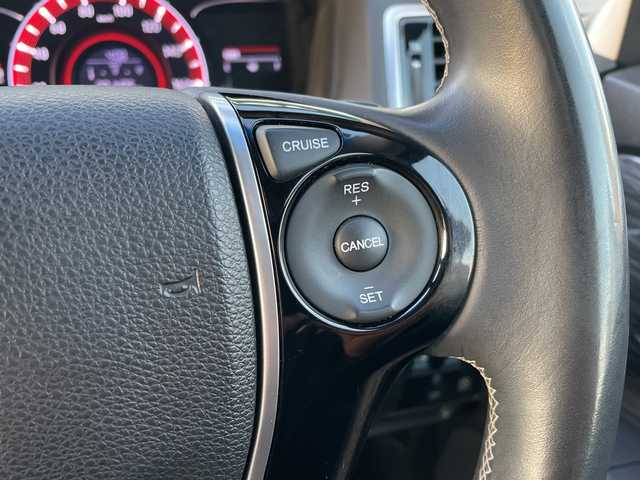 ホンダ オデッセイ 神奈川県 2014(平26)年 9.2万km プレミアムヴィーナスブラックP 純正ナビ（ワンセグ/Bluetooth/CD/DVD/USB/HDMI）/両側パワースライドドア/クルーズコントロール/バックカメラ/ビルドインETC/LEDヘッドライト　/フォグライト　/オートライト　/電動格納ミラー　/プッシュスタート/スマートキー/純正アルミホイール/純正フロアマット/ABS/横滑り防止装置