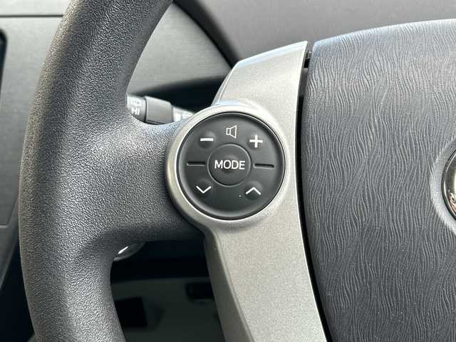 トヨタ プリウス S 大阪府 2009(平21)年 3.3万km ホワイトパールクリスタルシャイン ワンオーナー/７インチナビ（NHDT-W59)/AM/FM/ワンセグ/CD/バックカメラ/サイドカメラ/前後コーナーセンサー/プッシュスタート/エレクトロニックシフト/ステアリングリモコン/横滑り防止機能/電動格納ドアミラー/カーテンエアバック/オートライト/ヘッドライトレベライザー/純正フォグライト/スマートキー/純正フロアマット/純正ドアバイザー