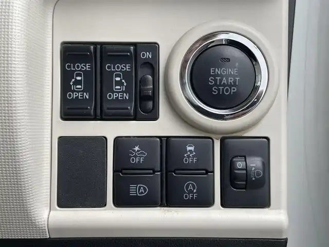 ダイハツ ムーヴ キャンバス X メイクアップ リミテッド SAⅢ 愛媛県 2019(平31)年 2.8万km パールホワイトⅢ/ファインミントメタリック 2トーン 純正ナビ/フルセグTV/BT/AM/FM/CD/DVD/全周囲カメラ/両側パワースライドドア/ドラレコ/衝突被害軽減装置/横滑り防止装置/ETC/アイドリングストップ/盗難防止装置/電格ミラー/シガーソケット/純正ドアバイザー/ISOFIX/フォグランプ/スペアキー1本/純正ホイールキャップ/現状サマー(鉄)(155/65/R14)/DUNLOP ENASAVE