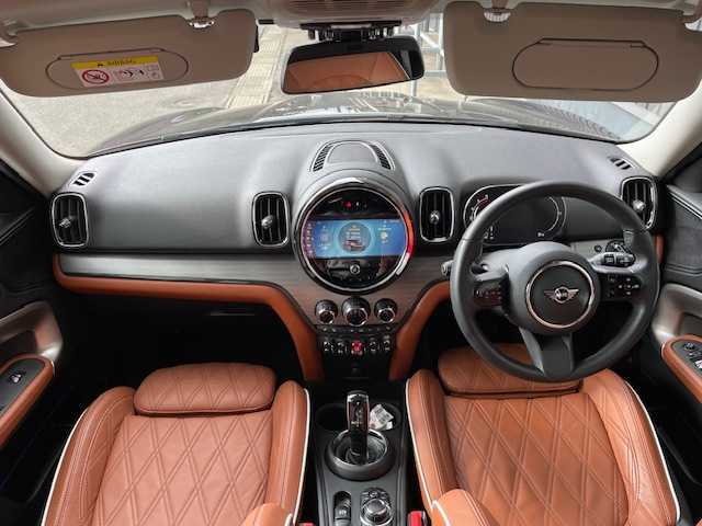 ＭＩＮＩ ＢＭＷ ミニ クロスオーバー クーパー SD オール4 青森県 2022(令4)年 5.9万km MINI Yoursエニグマティックブラック ワンオーナー/4WD/ディーゼル/ターボ/オプションカラー/（エニグマティックブラック）/純正HDDナビ/(Bluetooth/radio）/ALL４　TRIM/　・19インチアルミホイール　ターンスタイル・スポーク/　・レザーチェスター　モルトブラウン/　・電動フロントシート（運転席メモリー機能付）/　・シートヒーター（フロント左右）/　・MINIドライビングモード/アダプティブクルーズコントロール/パワーバックドア/スポーツレザーステアリング/前後バンパーセンサー/バックカメラ/インテリジェントセーフティ/ミラー一体型ETC/LEDオートライト・フォグ/リアヒーター/ステアリングスイッチ/オートワイパー/ルーフレール/W/サイド/カーテンエアバッグ/ABS/横滑り防止/スマートキーx2/保証書・取扱説明書
