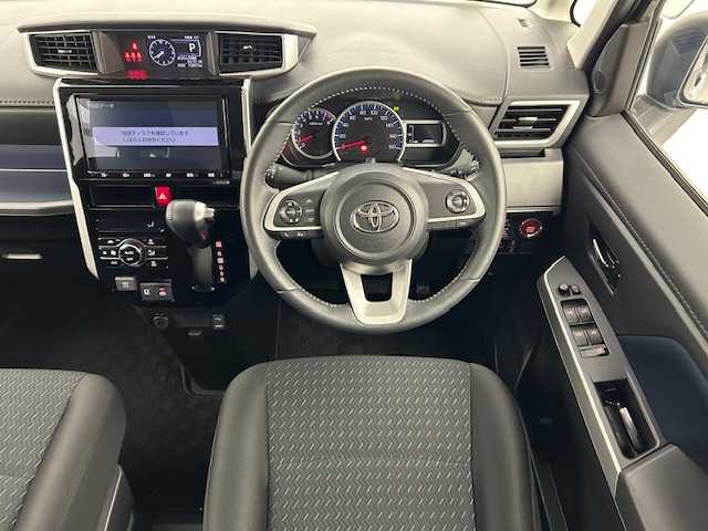 トヨタ ルーミー カスタムG 宮城県 2022(令4)年 1.6万km 黒 純正9インチナビ/（CD/DVD/Bluetooth/AM/FM）/バックカメラ/両側パワースライドドア/フルセグTV/オプションGRエアロ/クルーズコントロール（追従あり）/LEDヘッドライト/ビルトインETC/アイドリングストップ/前後ドライブレコーダー/衝突軽減ブレーキ/レーンキープアシスト/オートライト/スマートキー/クリアランスソナー