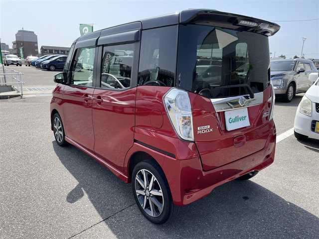 日産 デイズ ルークス HWS X Vセレクション 石川県 2018(平30)年 7.3万km スパークリングレッド/ブラック ワンオーナー/純正メモリーナビ/純正CD/DVD/フルセグTV/LEDヘッドライト/両側パワースライドドア/アラウンドビューモニター/ETC/ドライブレコーダー/純正アルミホイール/インテリキー/プッシュスタート/電動ミラー/エマージェンシーブレーキ/保証書
